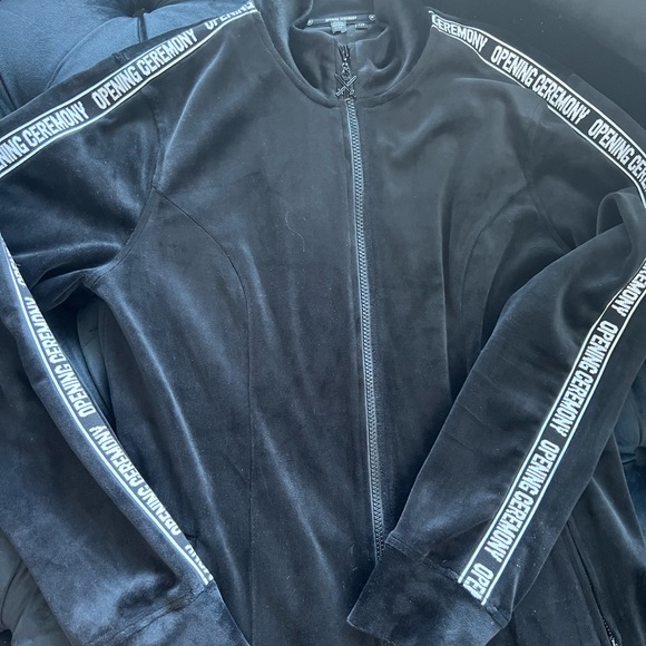 Ladies Opening Ceremony Dress - Picture 2 of 3